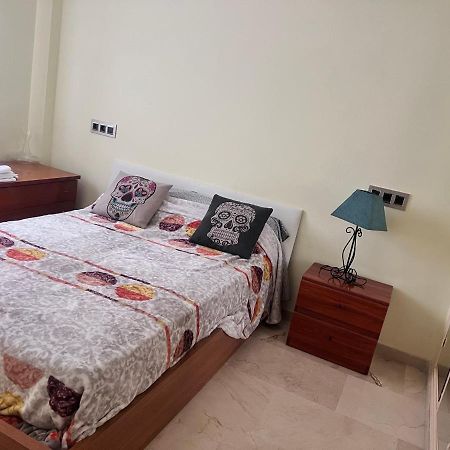 Apartmán Casa Ideal Familias Y Grupos Con Balcones Exterior Soleada Patios Cerca Alhambra, Sierra Nevada, Rio Genil, Lancha Del Genil, Parque Llano Y Reloj Del Sol Con Barbacoas, Campo De Futbol, Circuito Gimnasia Granada Exteriér fotografie