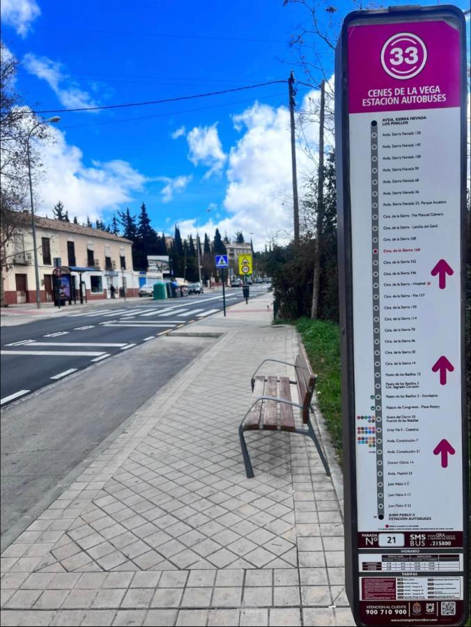 Apartmán Casa Ideal Familias Y Grupos Con Balcones Exterior Soleada Patios Cerca Alhambra, Sierra Nevada, Rio Genil, Lancha Del Genil, Parque Llano Y Reloj Del Sol Con Barbacoas, Campo De Futbol, Circuito Gimnasia Granada Exteriér fotografie