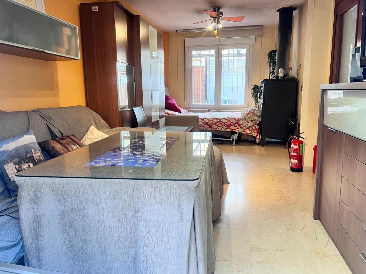 Apartmán Casa Ideal Familias Y Grupos Con Balcones Exterior Soleada Patios Cerca Alhambra, Sierra Nevada, Rio Genil, Lancha Del Genil, Parque Llano Y Reloj Del Sol Con Barbacoas, Campo De Futbol, Circuito Gimnasia Granada Exteriér fotografie