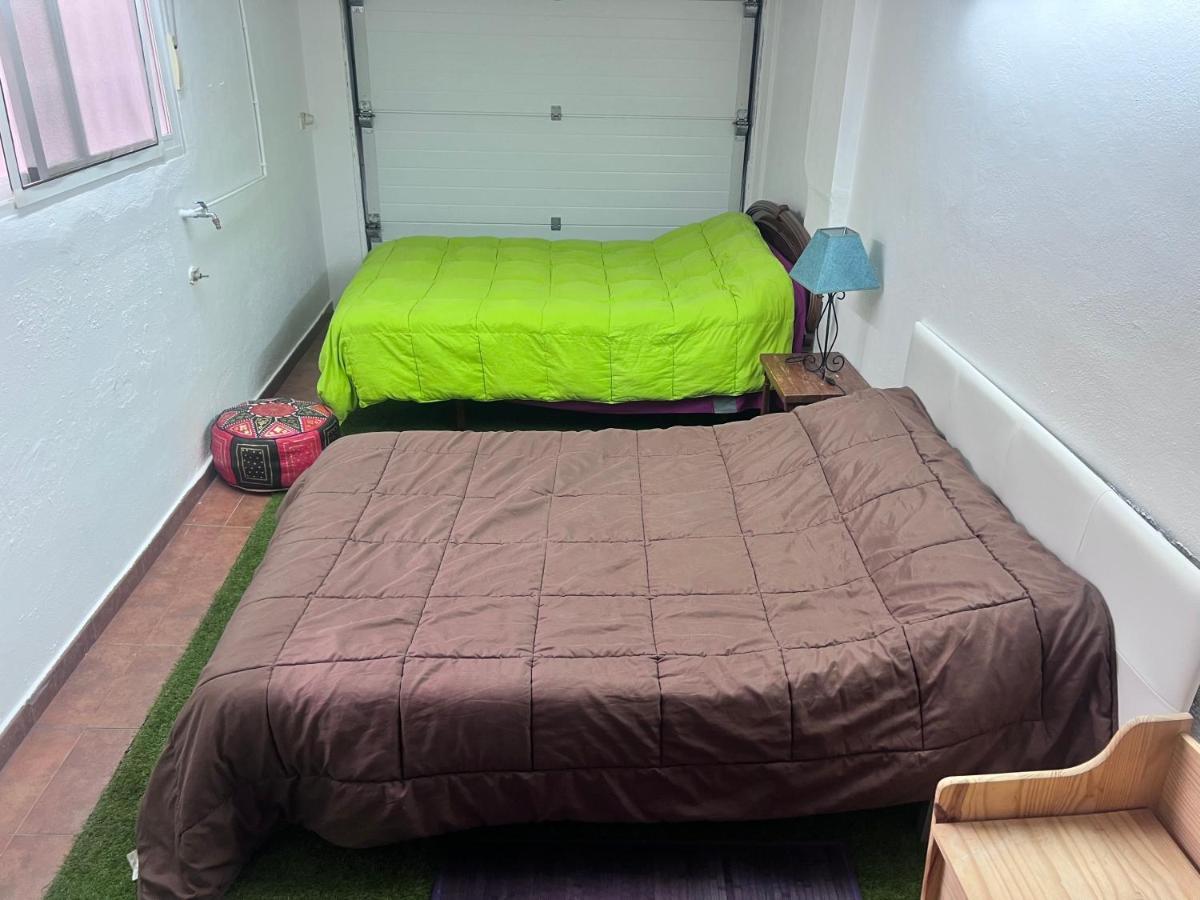 Apartmán Casa Ideal Familias Y Grupos Con Balcones Exterior Soleada Patios Cerca Alhambra, Sierra Nevada, Rio Genil, Lancha Del Genil, Parque Llano Y Reloj Del Sol Con Barbacoas, Campo De Futbol, Circuito Gimnasia Granada Exteriér fotografie