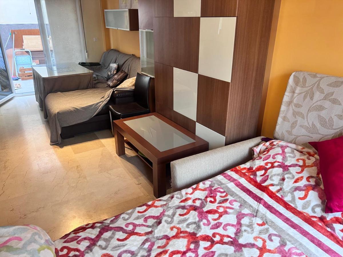 Apartmán Casa Ideal Familias Y Grupos Con Balcones Exterior Soleada Patios Cerca Alhambra, Sierra Nevada, Rio Genil, Lancha Del Genil, Parque Llano Y Reloj Del Sol Con Barbacoas, Campo De Futbol, Circuito Gimnasia Granada Exteriér fotografie