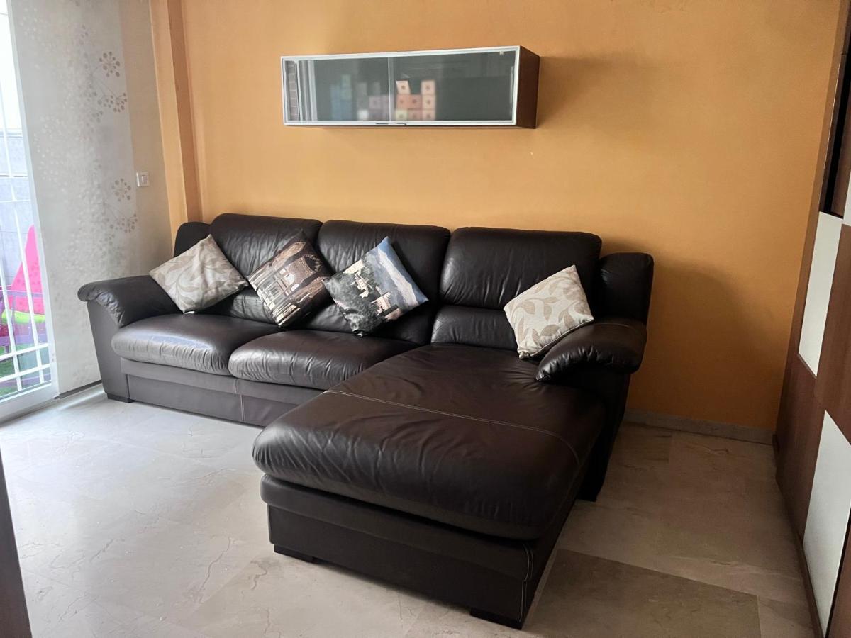 Apartmán Casa Ideal Familias Y Grupos Con Balcones Exterior Soleada Patios Cerca Alhambra, Sierra Nevada, Rio Genil, Lancha Del Genil, Parque Llano Y Reloj Del Sol Con Barbacoas, Campo De Futbol, Circuito Gimnasia Granada Exteriér fotografie